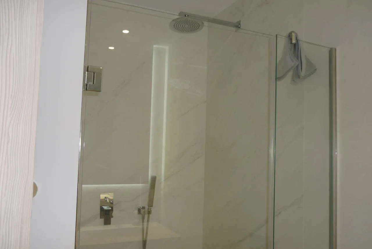Luxury Sea View Apt Fuengirola Seafront El Faro Apartment